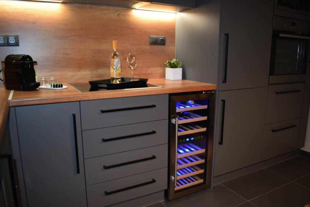 Ockto Luxurious Business Travel Apartment Athens Ngoại thất bức ảnh